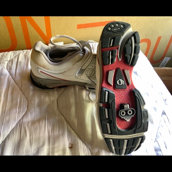 pearl izumi cycling shoes sizing